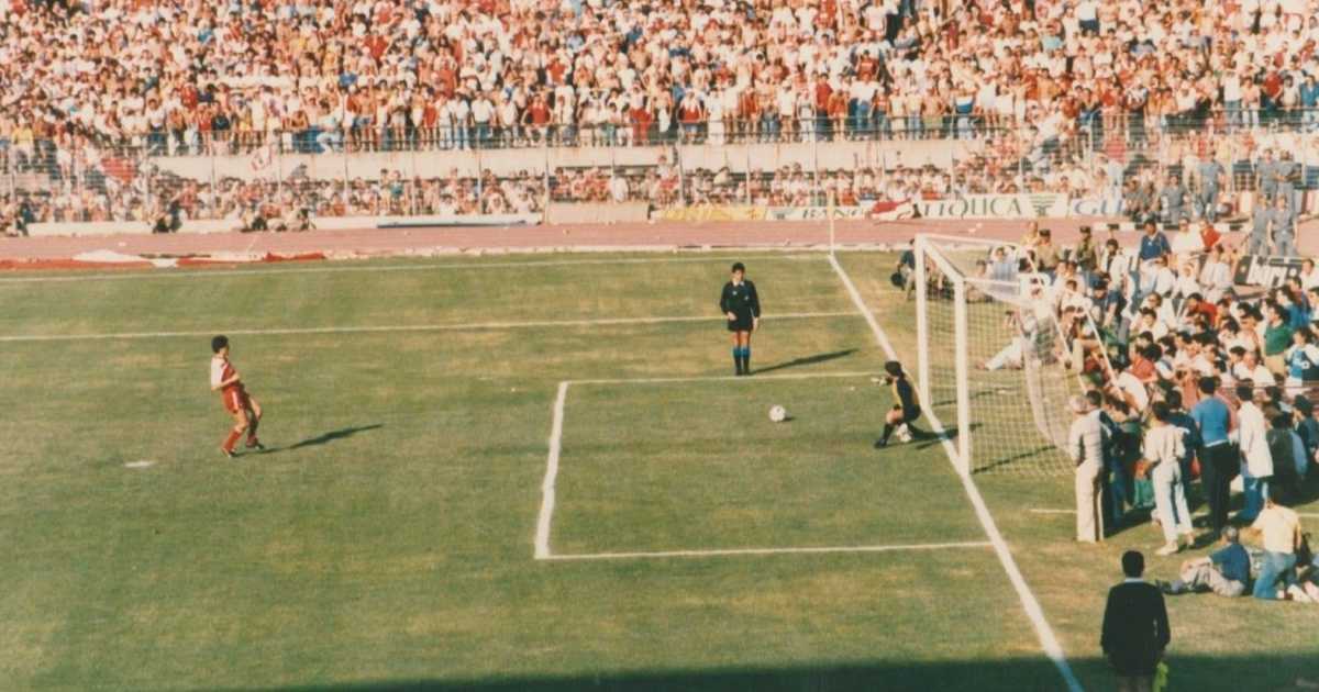 Bari, quarant'anni fa la storica promozione in serie A: �Un riscatto sociale per tutta la citt�